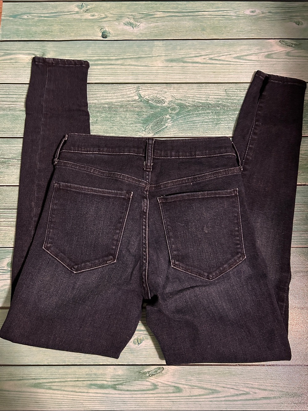 GAP Black Skinny Jeans - Picture 2 of 3